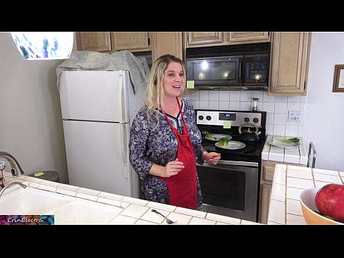 ❤️ Stepmom milking him in the kitchen before his date. ☑ Super porn at en-gb.sex00.top ️❤